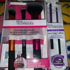 Real Techniques brushes